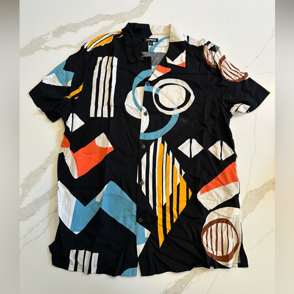 EXPRESS Geometric Patterned Black Shirt